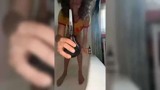 VibeWithMolly - SloMo Shit, Piss and Anal Douche!