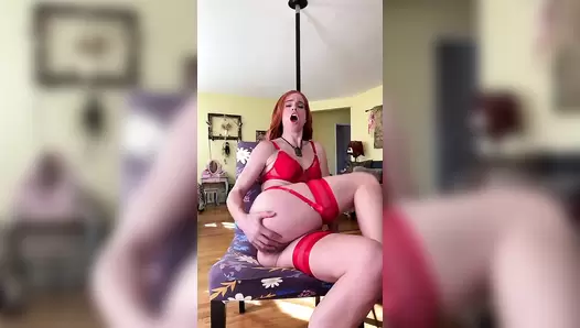 VibeWithMolly - The FAMOUS SHITTING STRIPPER PART 5!