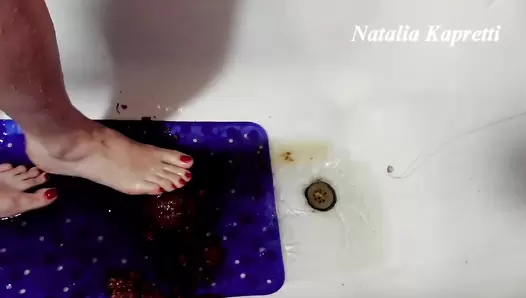 Natalia Kapretti - Shit bath, taking care of my body