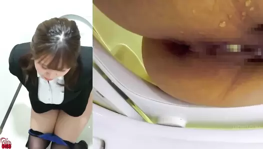 FF-537 04 OL’s pooping agony after eating spicy food