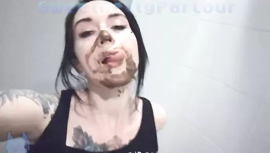 DirtyBetty - Super Public Wc Extreme