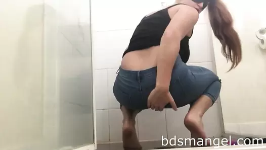 BDSMangel - Pooping in Jeans with Smearing