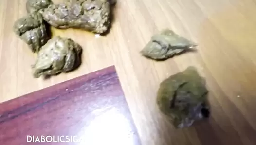 Janet - Dropping Turds For You To Eat!