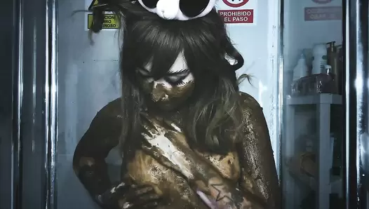 DirtyBetty - Do you poop in the shower