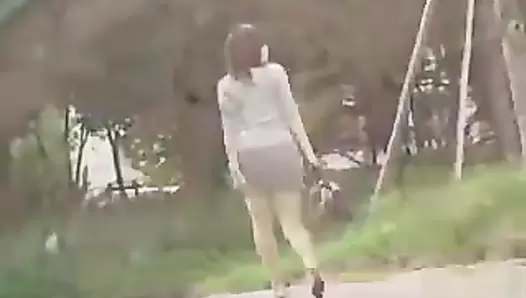 Jade Evo pooping Japanese girls