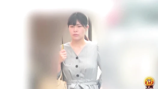 EE-780 05 6 Cameras toilet voyeur: beautiful women pooping.