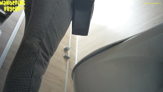 Mall Toilet WC 2023 (277K)
