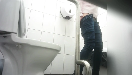 New Street Toilet 2022 (098K)