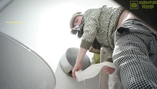 Public Toilet 2023 (006K)