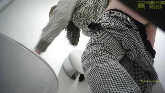 Public Toilet 2023 (006K)