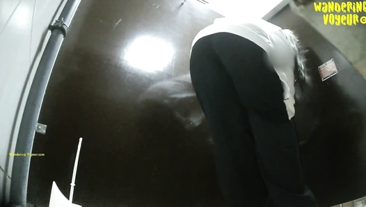 Risky Shooting Toilet (029K)
