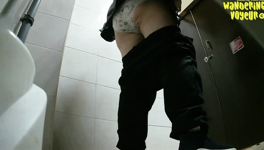 Risky Shooting Toilet (035K)