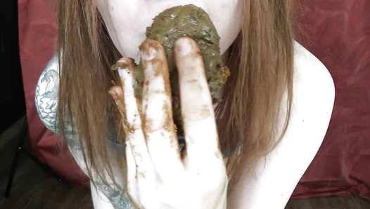DirtyBetty - White pile? Brown pants? О_о