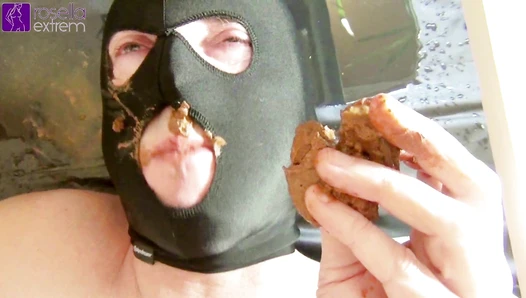RosellaExtrem - Monster shit sausage for a slave!