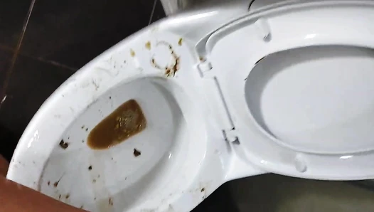 Sarathonson - playing in the toliet
