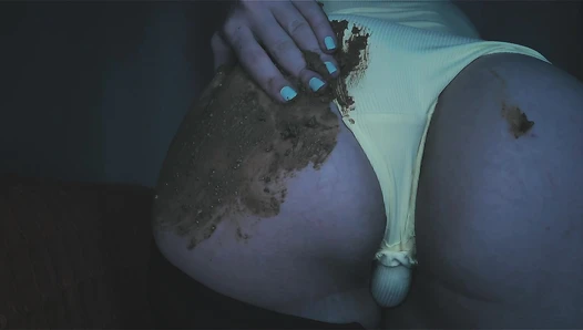 DirtyBetty - Blue spirit make my room stinky
