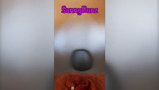 SunnyBunzCamgirl - Extreme Close-up Solid Log - Pussy View