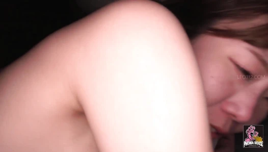 PGFD-099 04 Drunk woman, fingered deep in her throat and vomited violently.