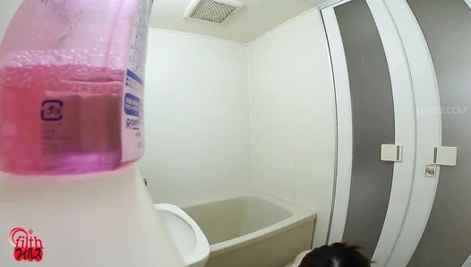 FF-677 01 Hidden camera in the house: sisters pooping naked!