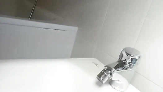 Smutty_Luce - Blessing the Toilet Sink With Beautiful Big Shit 1 & 2