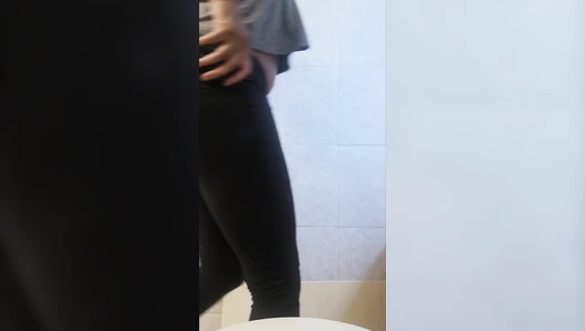 CallieOlivia - Dirty Pussy Close Up