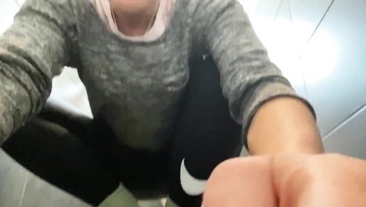 VeganLinda - Too big shit for the Plate… Pantycleaning!