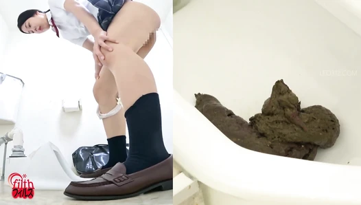 FF-681 03 5-Camera toilet hidden shots: schoolgirls’ pooping situations.