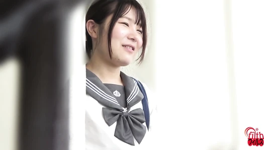 FF-681 10 5-Camera toilet hidden shots: schoolgirls’ pooping situations.
