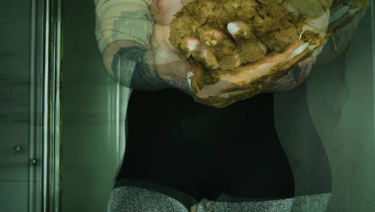 DirtyBetty - Surreal Babe and Fetish Scat Play