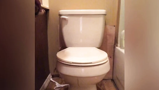 GoddessKinkyCaramel - Booty Shaking Pooping