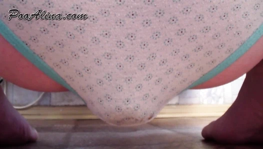 suppkakiem - Dirty Alina Pooping in Panties