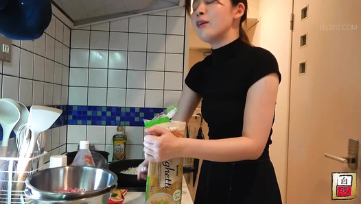 JG-570 [#1] 02 Otome girls defecation dairies: “Please, watch my stinky poops”. VOL. 2