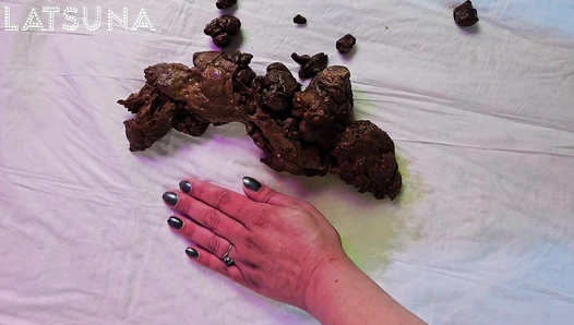 LaTsuna - First Time Shit Eater
