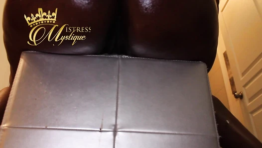 MistressMystique - Introduction To Pleasing A Woman