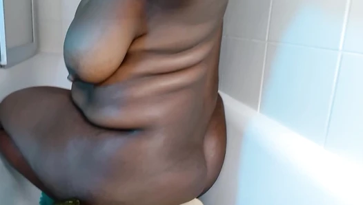 Smutty_Luce - MY BIGGEST HARDEST LOAD EVER