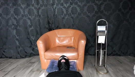 padronagaia - Mistress Gaia - Useful only as a toilet