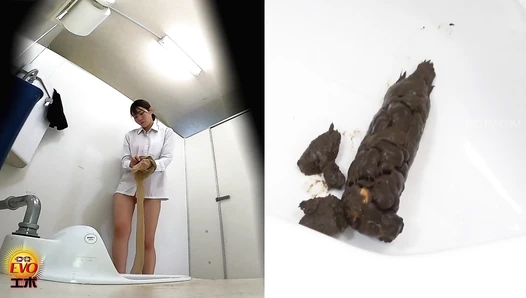 EE-794 06 Office ladies pooping with their clothes off and legs spread open! VOL. 5