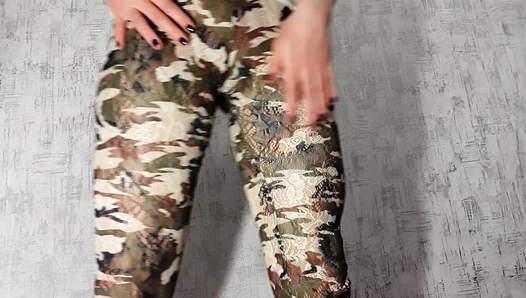 AnnaCoprofield - How do you like my new lace leggings?