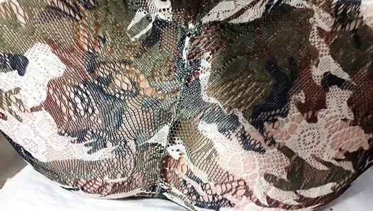 AnnaCoprofield - How do you like my new lace leggings?