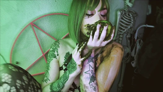 DirtyBetty - Apples! (Serving option)