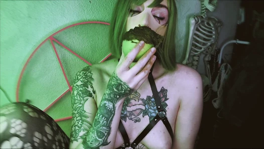DirtyBetty - Apples! (Serving option)