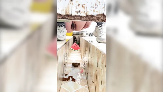 China Toilet Voyeur 1789