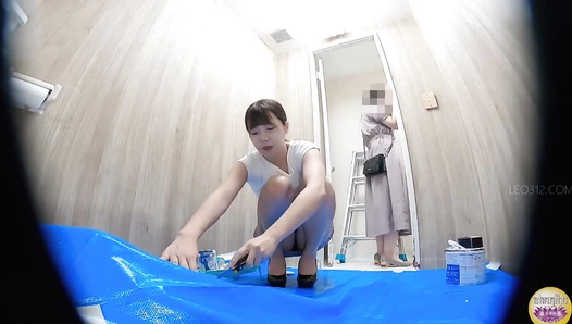 SL-638 02 Hidden camera footage of toilet accidental defecation. An excretion scene that left people confused and anxious.