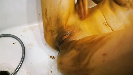 Ivy Lopez - SHITTY FISTING