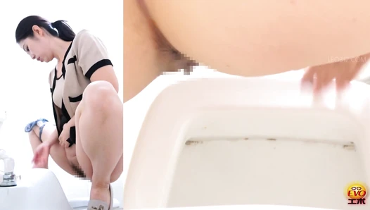 EE-799 05 Hidden camera footage of defecation in a bookstore: womens sudden urge to poop.