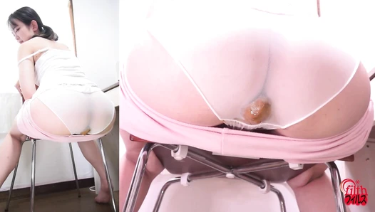 FF-686 04 Girls pantypooping: clear poop accumulating in see-through panties., JAV Collection, 