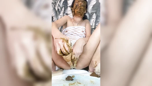 p00girl - poop, shit on face, double penetration, chew