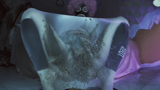 DirtyBetty - Nylon scat ghost?