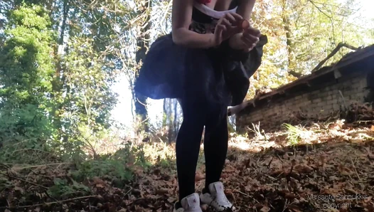 Versauteschnukkis - witch piss poop and blood in forest