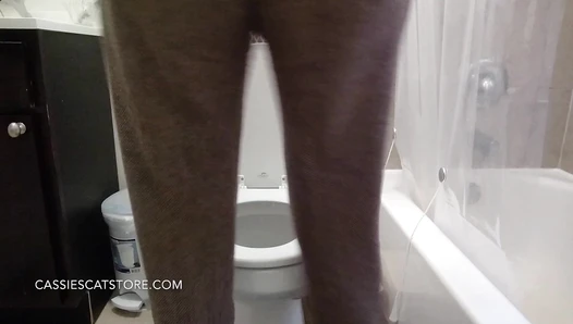 CassieScat - Fast, Desperate Runny Toilet Poop + Wiping